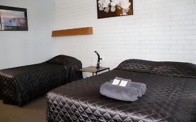 Edenhope Motor Inn